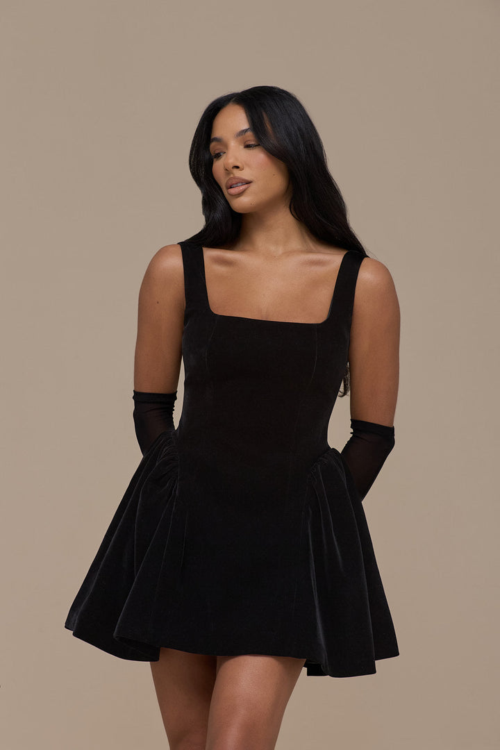 Lucky | Mini Black Velvet Dress