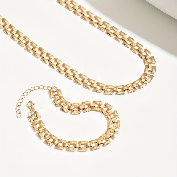 Spring & Summer Necklace Set – Polished Metal Finish