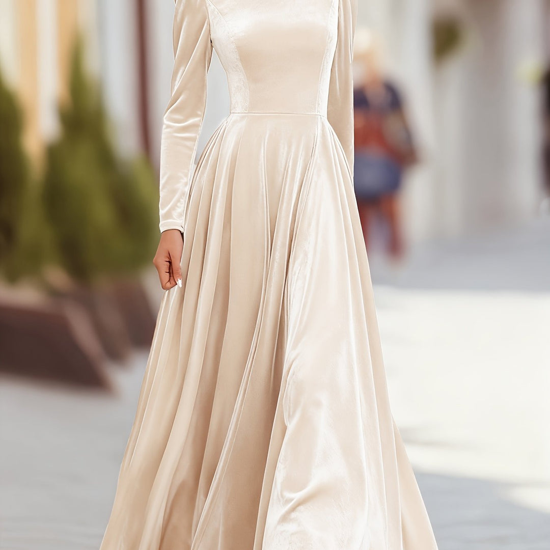 Soophie | Velvet High Neck Dress